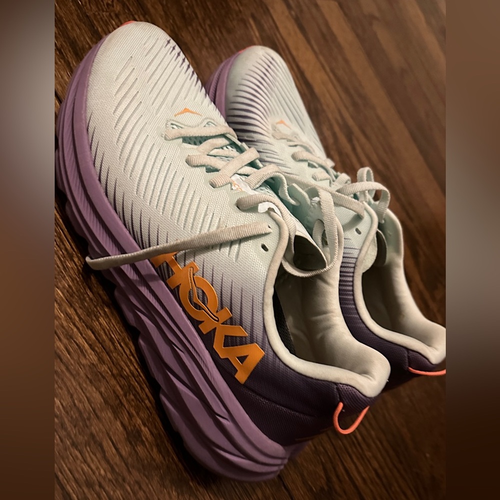 Hoka women’s size 7.5 . The best running shoe you can have Wore only once!